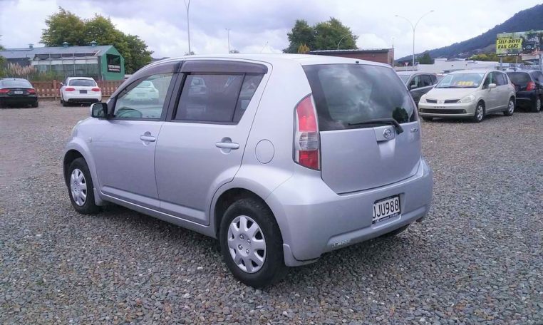 2006 Daihatsu Boon Silver - LRC Motors